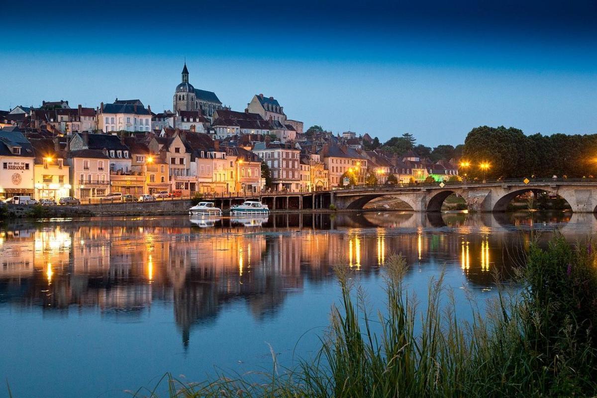 Le Mustang Internet Fibre Netflix Joigny